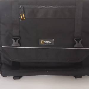 내셔널지어그래픽 크로스 백 이미지