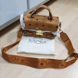 모노그램 미니 핸드백 이미지