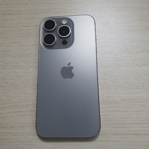 아이폰 15 pro 256 GB 네추럴 티타늄 풀박스 SSS급 이미지