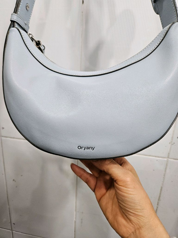 오야니크로스바디백 이미지