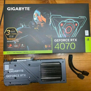 기가바이트 RTX 4070 이미지