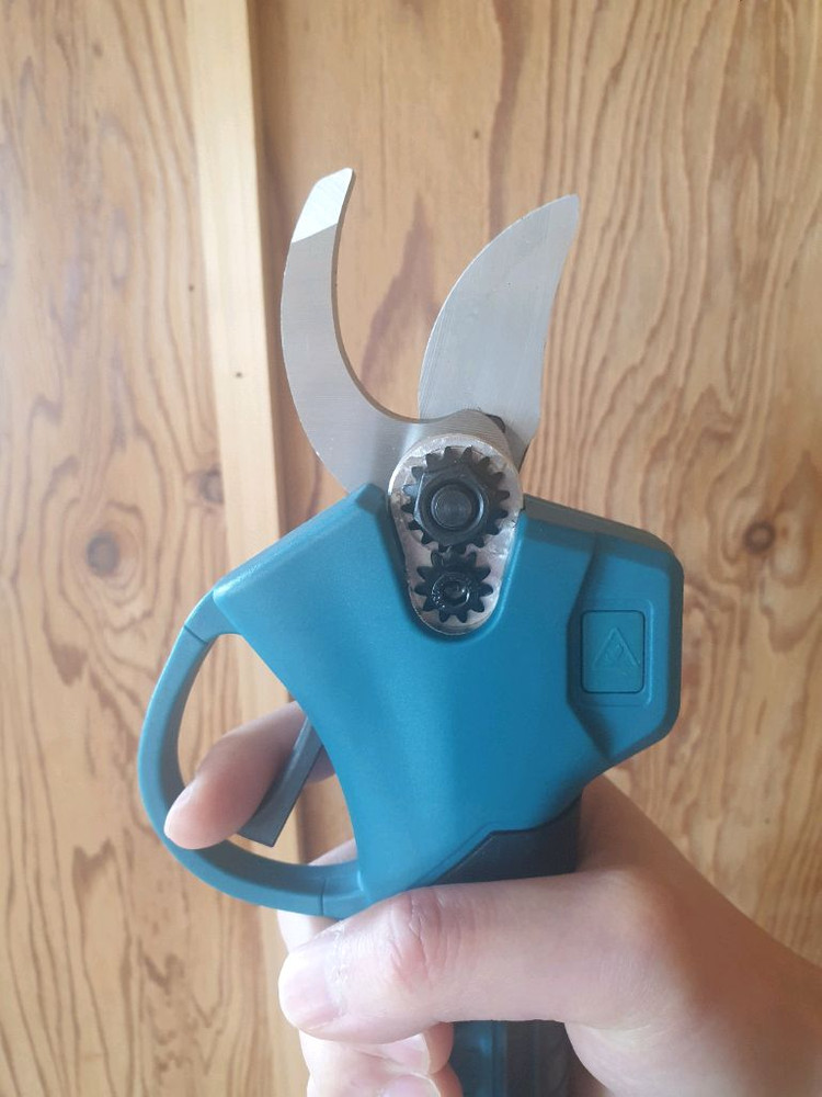 전동 가위 이미지