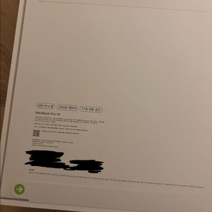 맥북프로 14인치 실버 M5 Pro 24GB 1TB 미개봉 이미지
