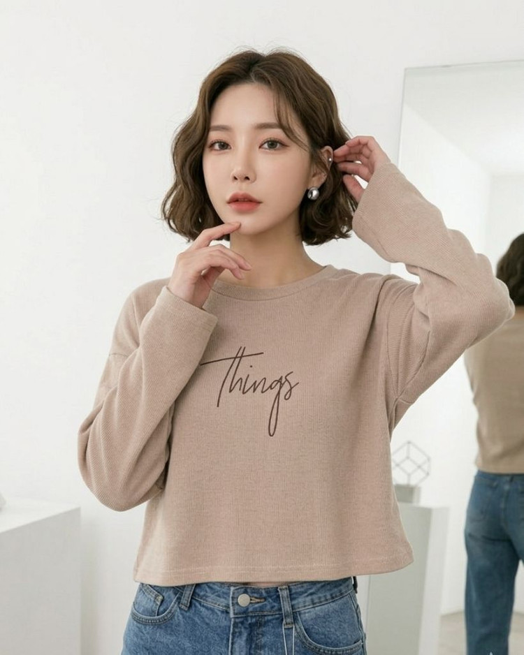 여성 크롭 맨투맨 긴팔티ㅡ무배 이미지