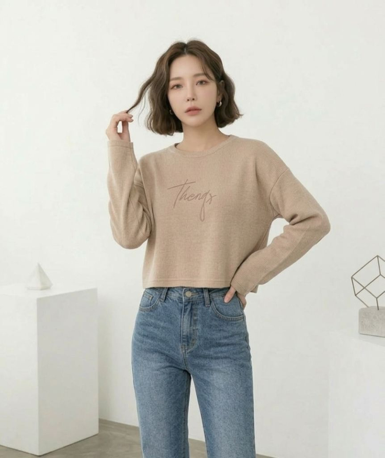 여성 크롭 맨투맨 긴팔티ㅡ무배 이미지