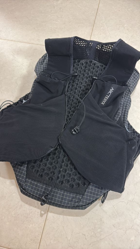 아크테릭스 노반14 베스트 S 이미지