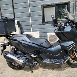 24년식 혼다 ADV 350 블랙 최상급 판매 이미지