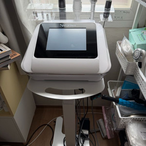 서프라이즘 물방울초음파,유리관플라즈마,rf써멀, 피부관리실전용미용기기 이미지