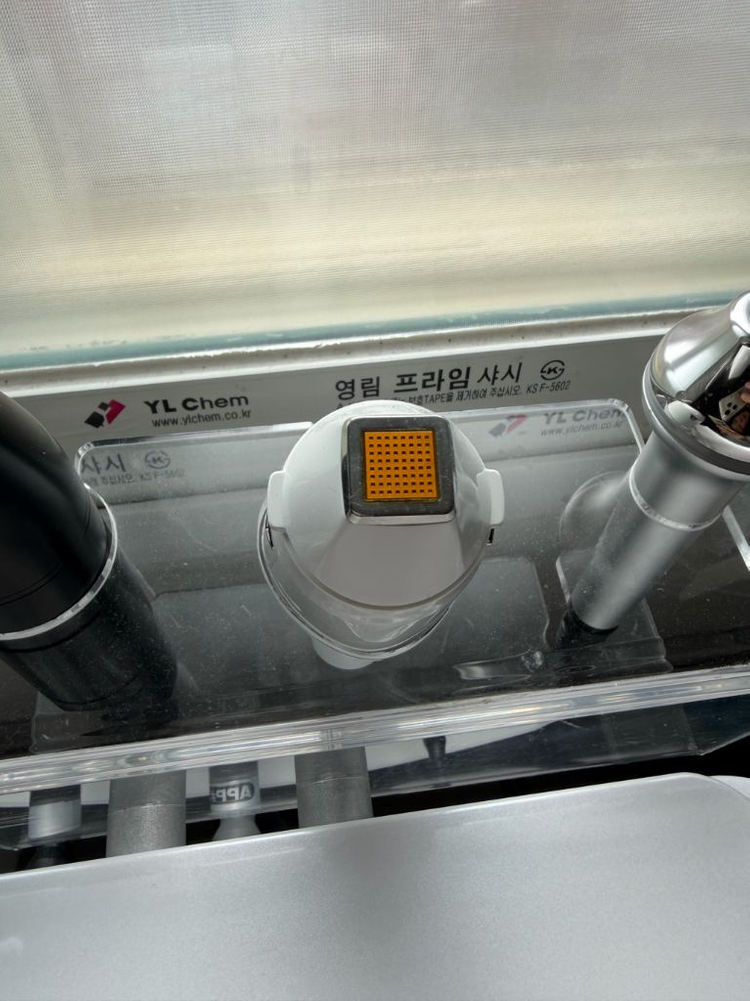 서프라이즘 물방울초음파,유리관플라즈마,rf써멀, 피부관리실전용미용기기 이미지