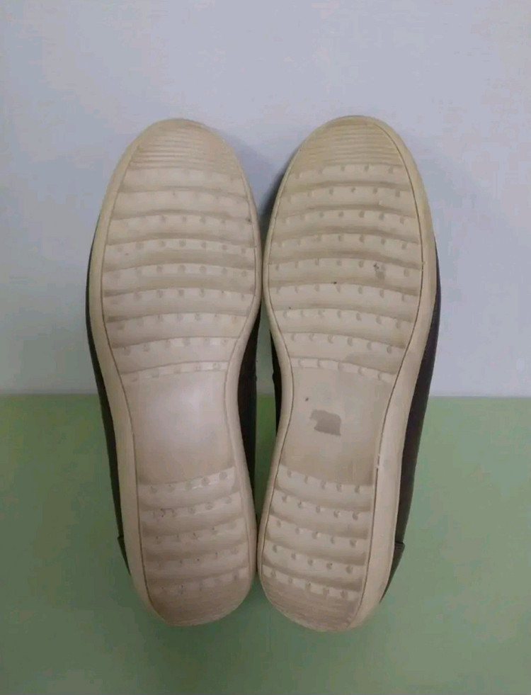 남성 크리스찬리봇 금속장식 로퍼, 단화 (280) 이미지