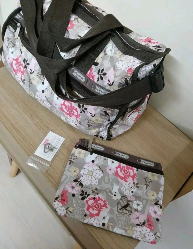 여성 레스포삭 미듐 위켄더 가방,여행용가방, 기저귀가방, 보스턴가방 이미지