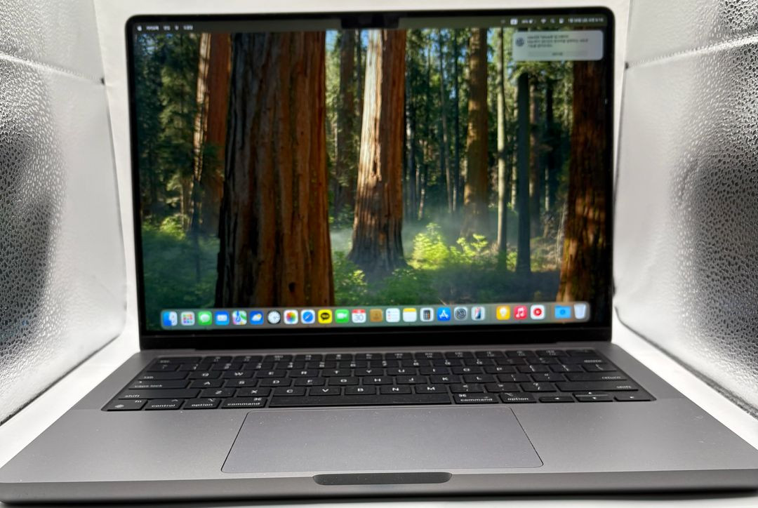 맥북 프로 14 M3 Pro 8GB/512GB 이미지