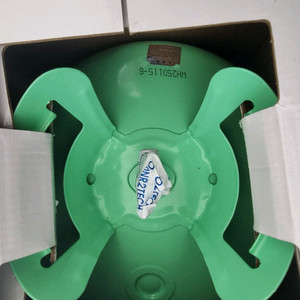 냉매 가스 R-22 20kg 미사용 9통 이미지