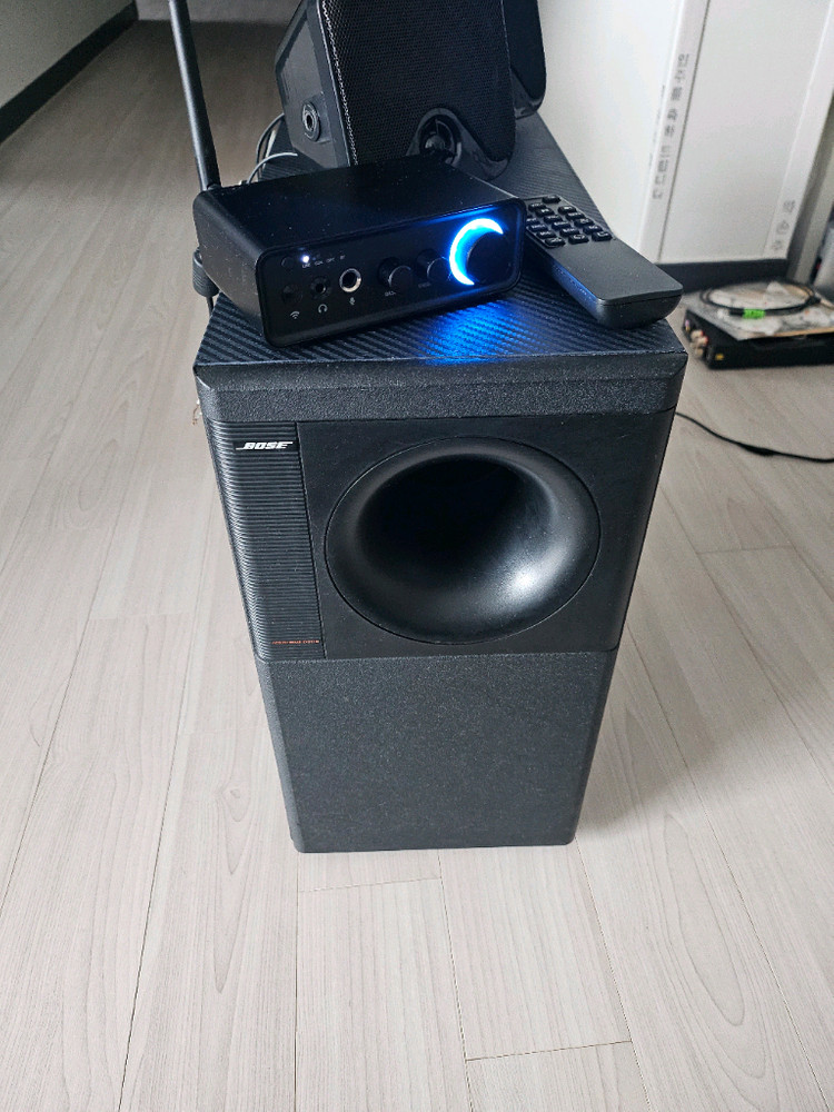 BOSE 보스 에쿠스티매스 5-2 스피커 새트와 200W 블루투스 앰프 이미지