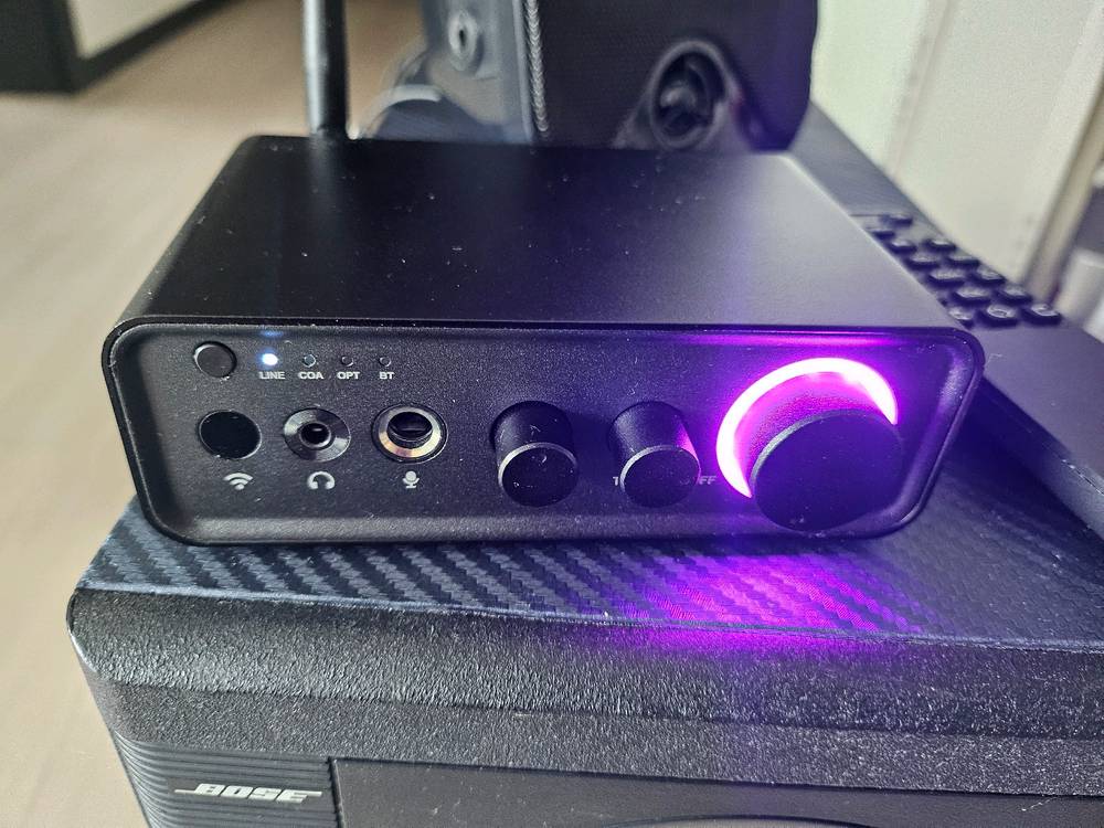 BOSE 보스 에쿠스티매스 5-2 스피커 새트와 200W 블루투스 앰프 이미지