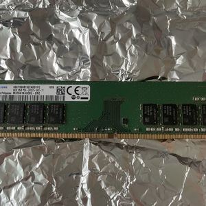 삼성전자 8GB DDR4 2400T 데스크탑 램 RAM 메모리 이미지