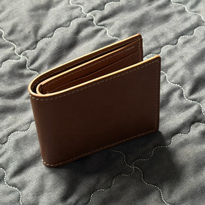 클래식 브라운 고급 가죽 핸드메이드 반지갑 커스텀 공방 제작 이미지