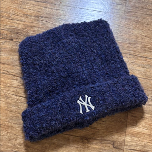 카리나모자 mlb 뉴욕양키스 미야옹 부클 비니 니트모자 이미지