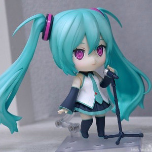 넨도로이드 No 2860 하츠네 미쿠 사랑받지 못해도 네가 있어 이미지