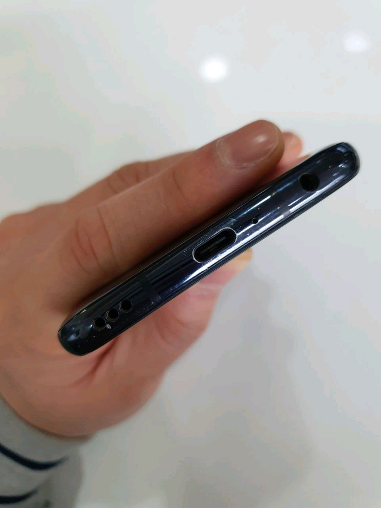 LG V50s 256G 무잔상 액정무기스 중고폰 공기계 이미지