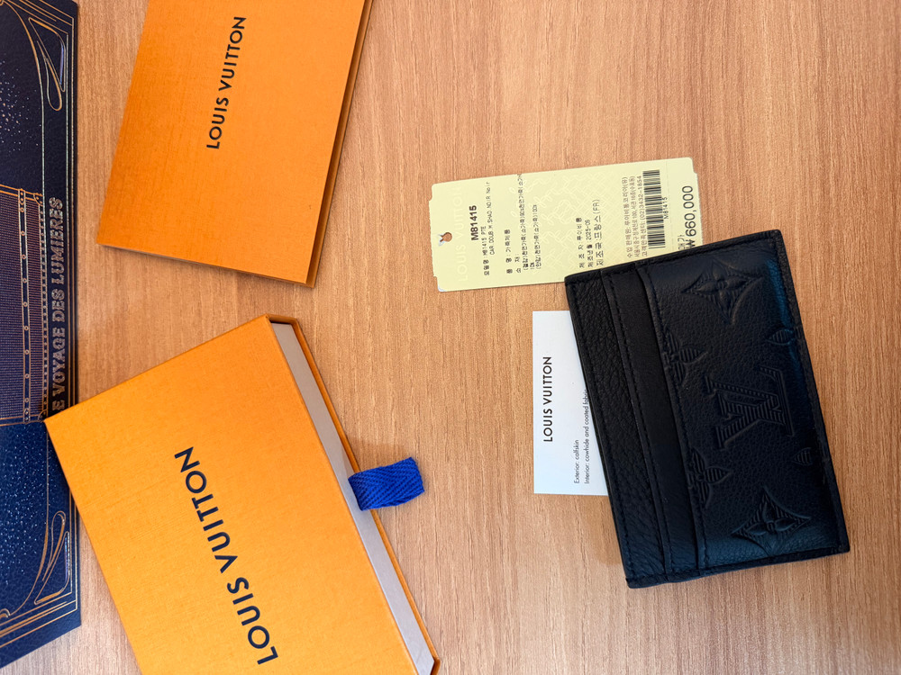 루이비통 모노그램 카드지갑 이미지
