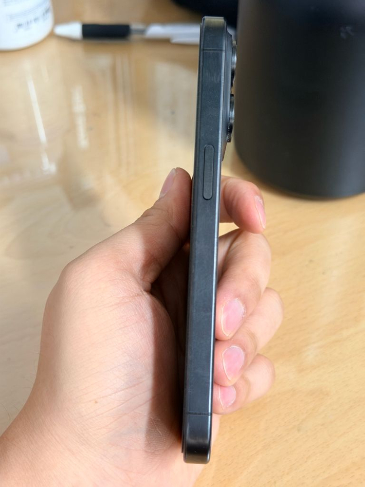 아이폰15프로 256GB 블랙 이미지