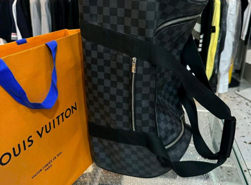 [급처] 루이비통 그라피트 밴드리에르 코팅 캔버스 레더 키폴 이미지