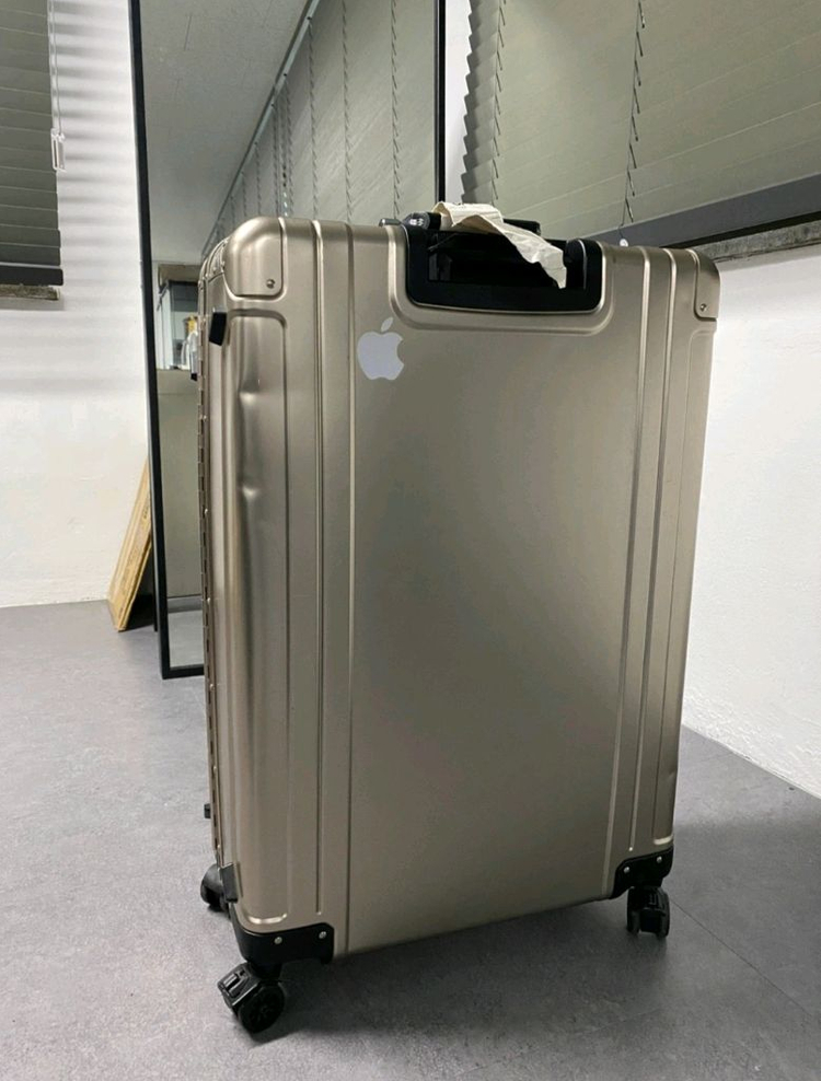 제로할리버튼 명품 하드 캐리어 케이스 판매 이미지