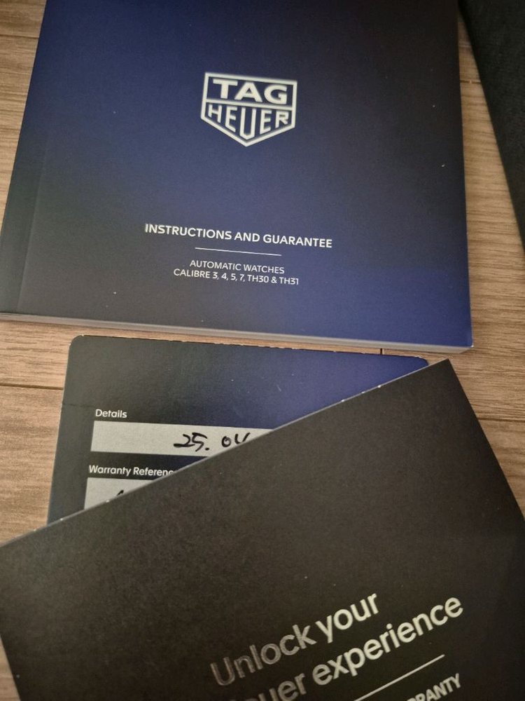 마지막내림)테그호이어 아쿠아레이서300 GMT 신형(정품러버밴드 포함) 이미지