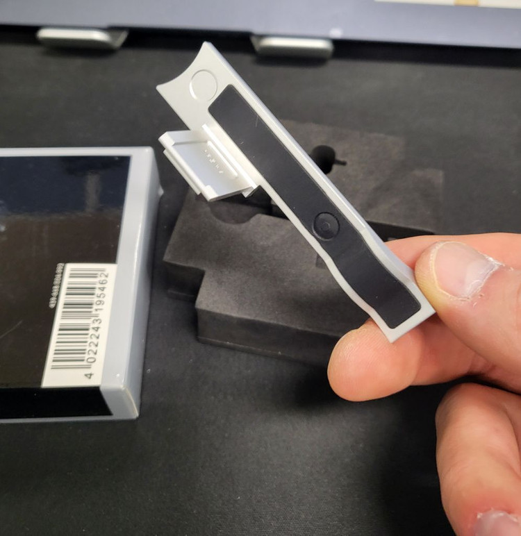 라이카q2용정품엄지그립판매합니다 이미지