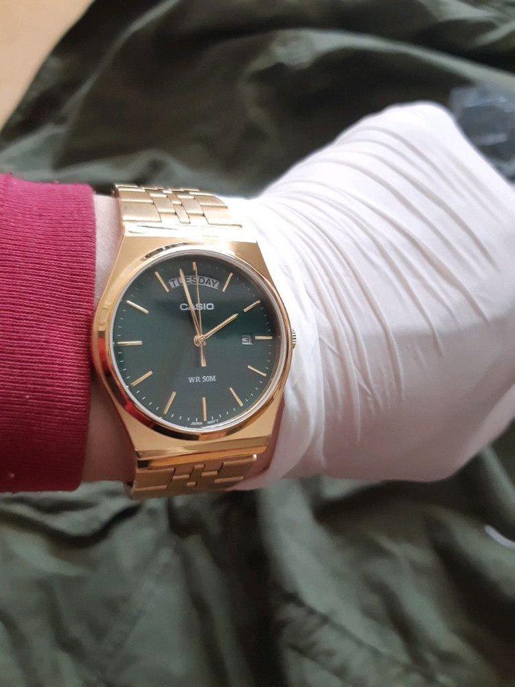 카시오 PRX젠타맛 MTP B146G 골드그린 금장 시계 이미지