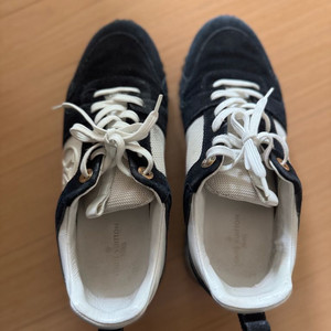 정품 루이비통 스니커즈 ㅡ245 이미지