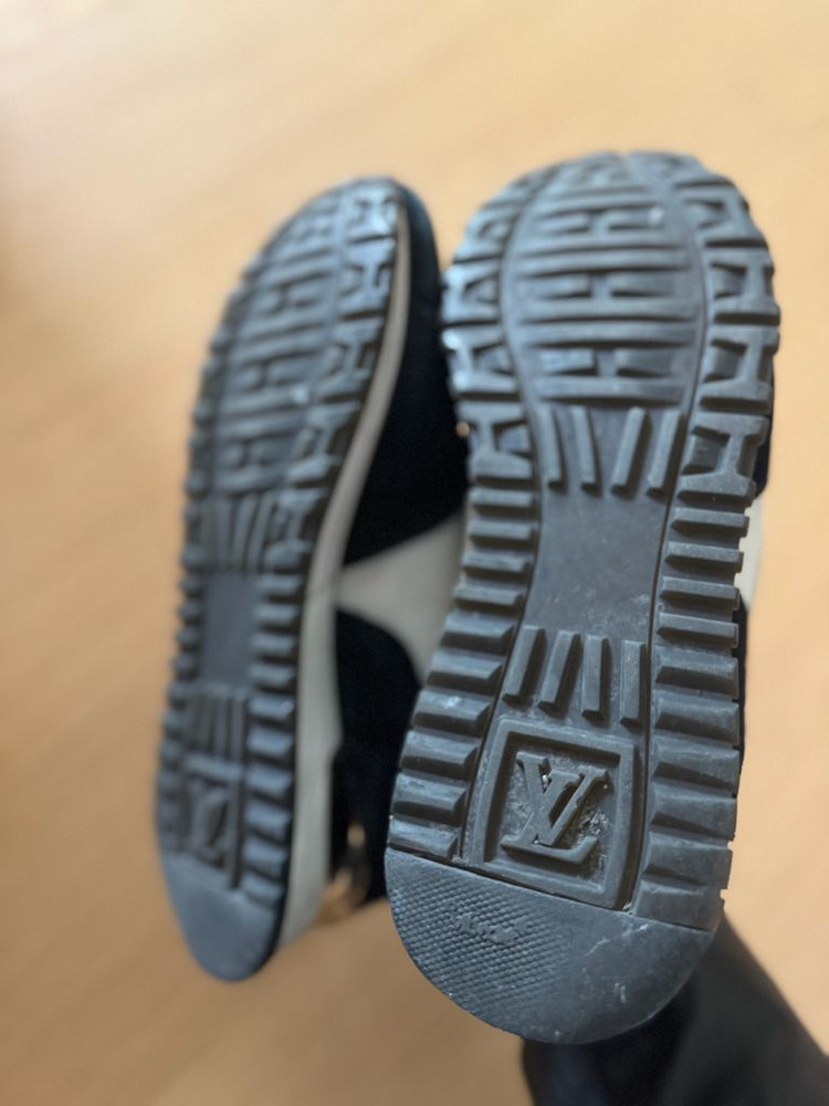 정품 루이비통 스니커즈 ㅡ245 이미지