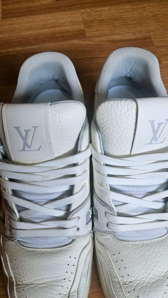 루이비통 LV 트레이너 스니커즈 화이트 #54 이미지