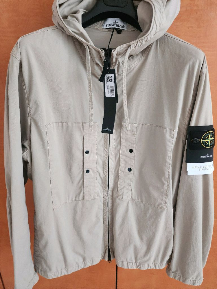 새상품 스톤아일랜드 베이지 후드 바람막이 팝니다 이미지