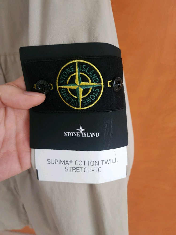 새상품 스톤아일랜드 베이지 후드 바람막이 팝니다 이미지