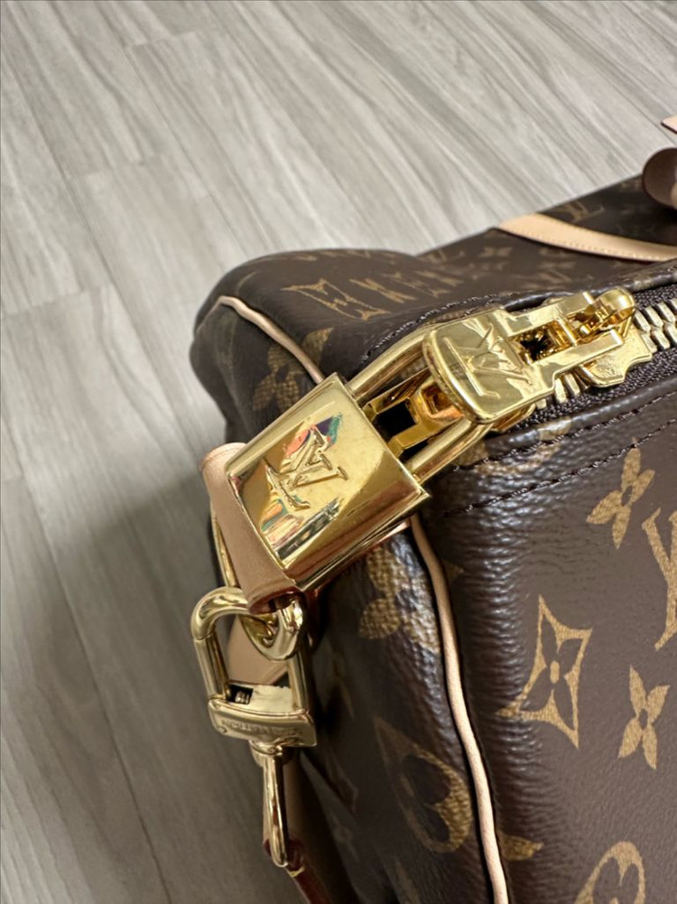 루이비통 키폴50 반둘리에 이미지