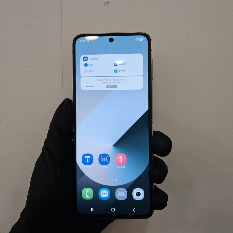 갤럭시Z플립6 256기가 실버 (무잔상) / 0314 이미지