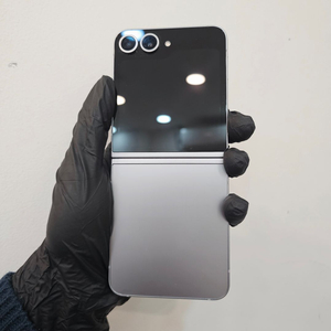 갤럭시Z플립6 256기가 실버 (무잔상) / 0311 이미지