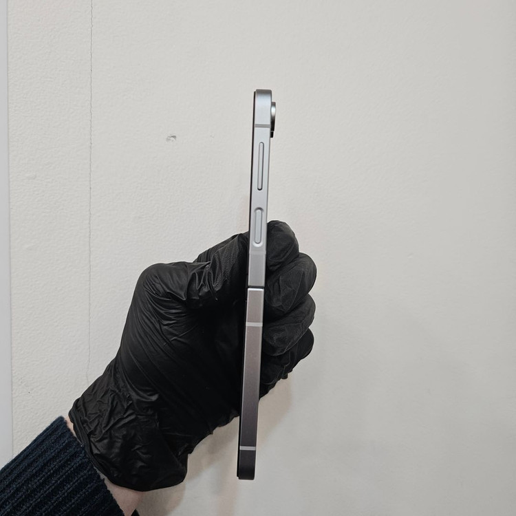 갤럭시Z플립6 256기가 실버 (무잔상) / 0311 이미지