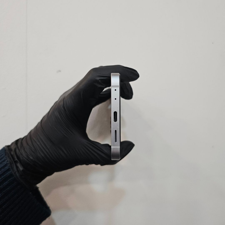 갤럭시Z플립6 256기가 실버 (무잔상) / 0311 이미지