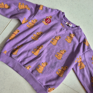 베베드피노,베네통,플라키키 상의 일괄 이미지