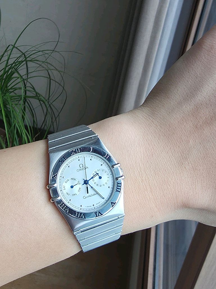 빈티지 오메가 시계 컨스틸레이션 이미지