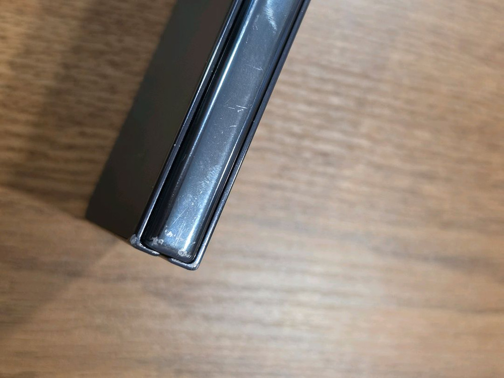 폴더블 스마트폰 512GB 이미지