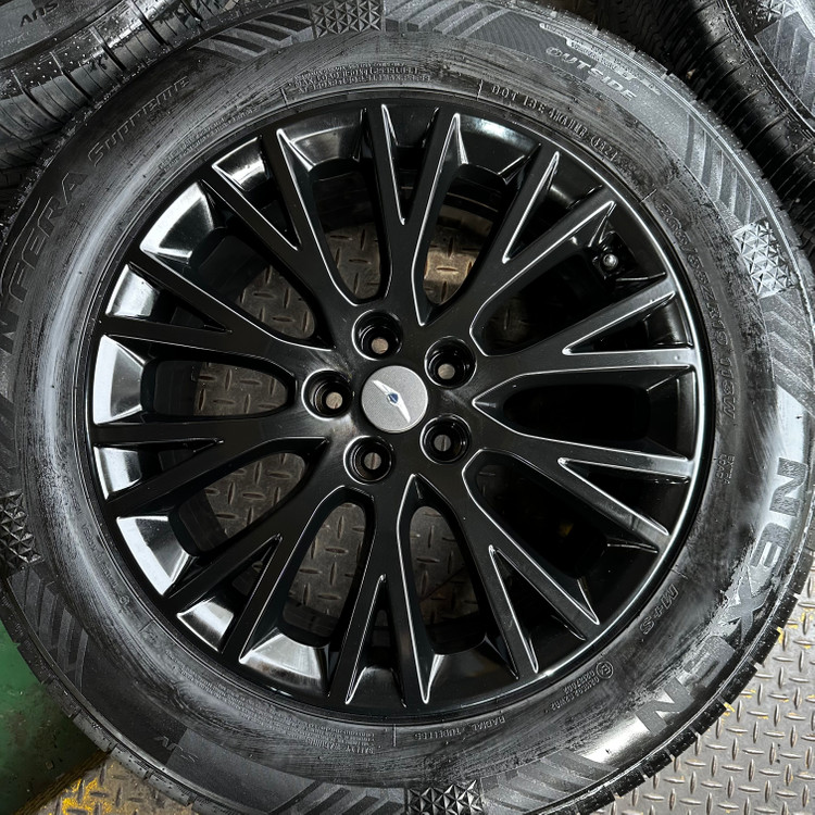 19인치 제네시스 GV80 유광블랙 순정휠타이어 1대분 PCD114.3 8.5J +47 트래드 90% 이미지