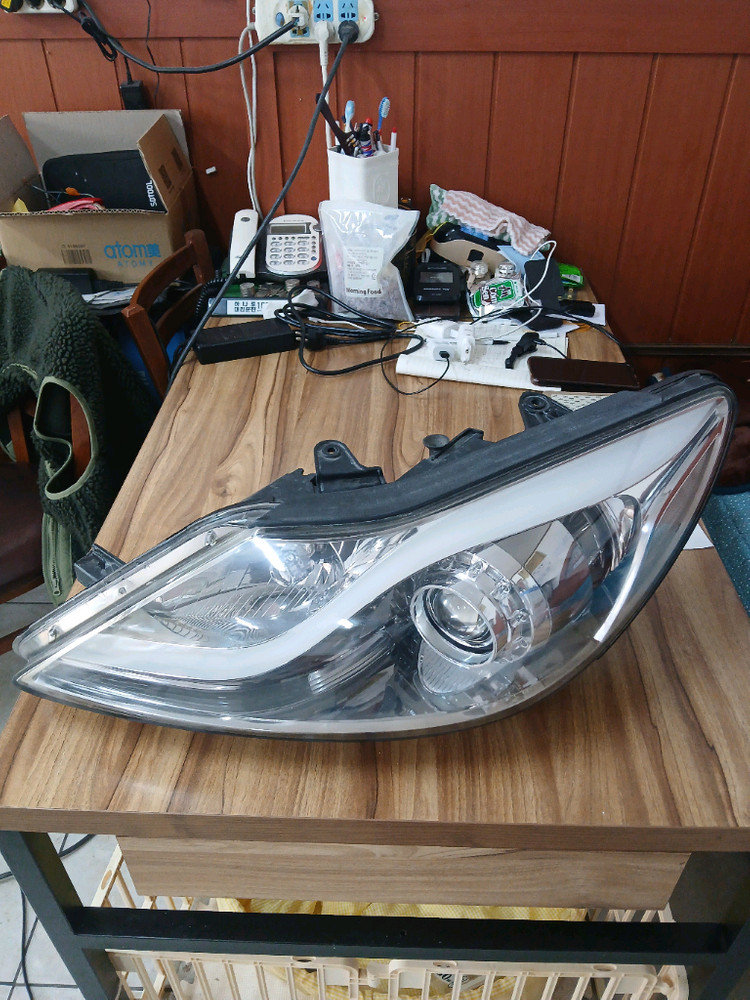 제네시스BH HID 9핀라이트 세트판매합니다. 이미지