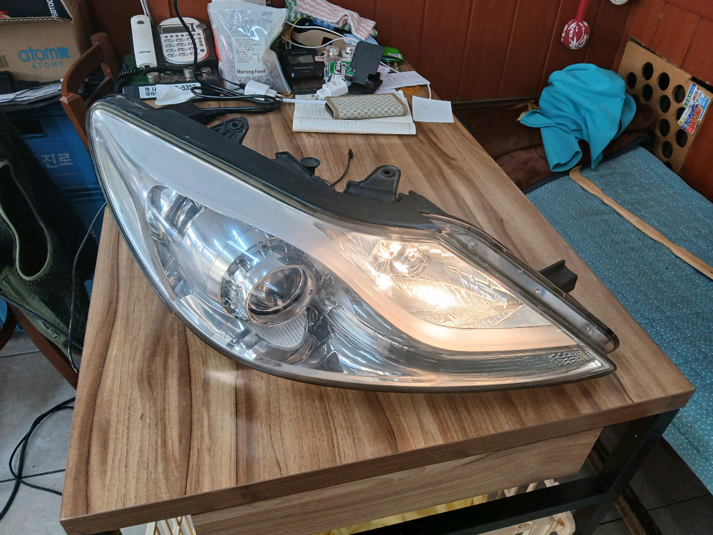 제네시스BH HID 9핀라이트 세트판매합니다. 이미지