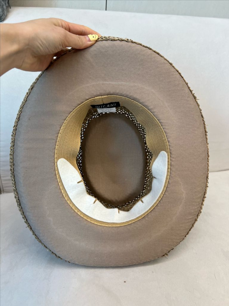 밀짚 페도라 햇 블랙 리본 장식 모자 이미지