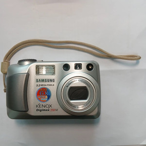 삼성 KENOX DIGIMAX 350SE 레트로 디카(메로리카드) 이미지