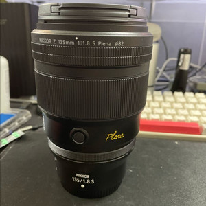 니콘 플라나 135mm 이미지